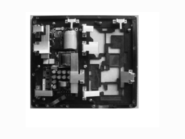 自治設(shè)備及治工具