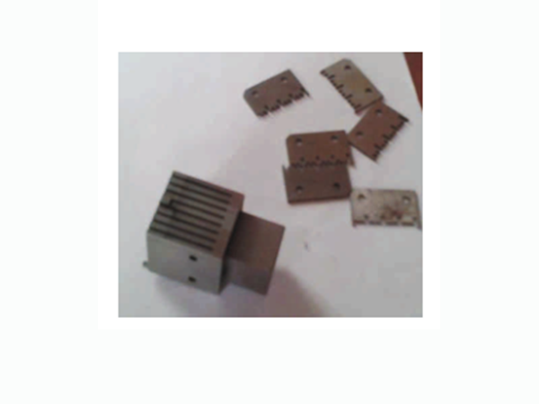 自治設(shè)備及治工具