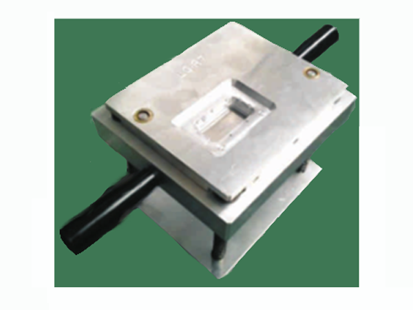 自治設(shè)備及治工具